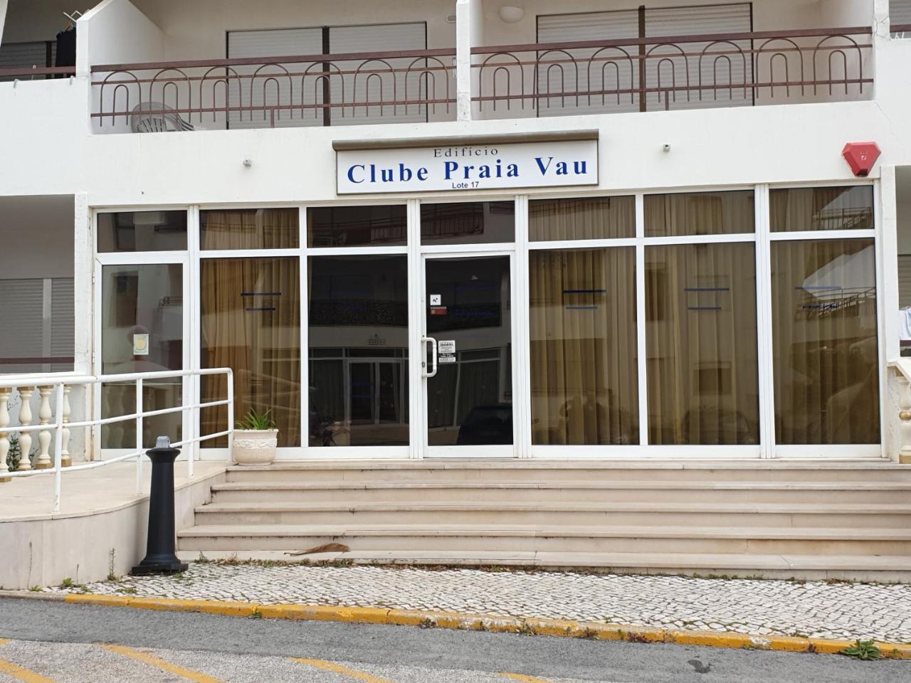 Clube Praia Vau 17 By Atlantichotels - Al Portimão Exterior photo